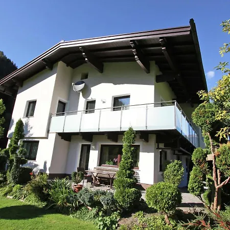 Cozy Apartment In Aschau Im Zillertal Near Ski Lift *