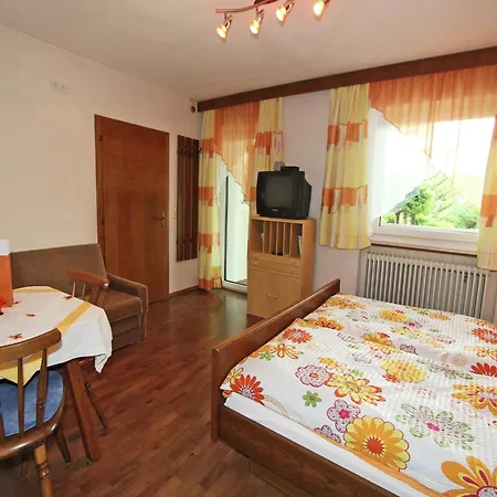 Cozy Apartment In Aschau Im Zillertal Near Ski Lift * Aschau Im Zillertal